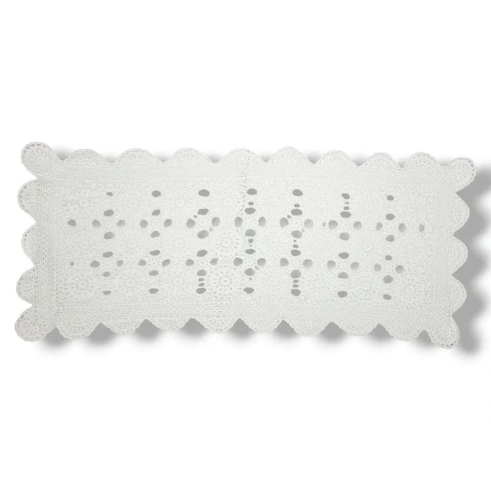 Vintage Crochet Lace Dresser Scarf Table Runner White Scalloped 30 Inch